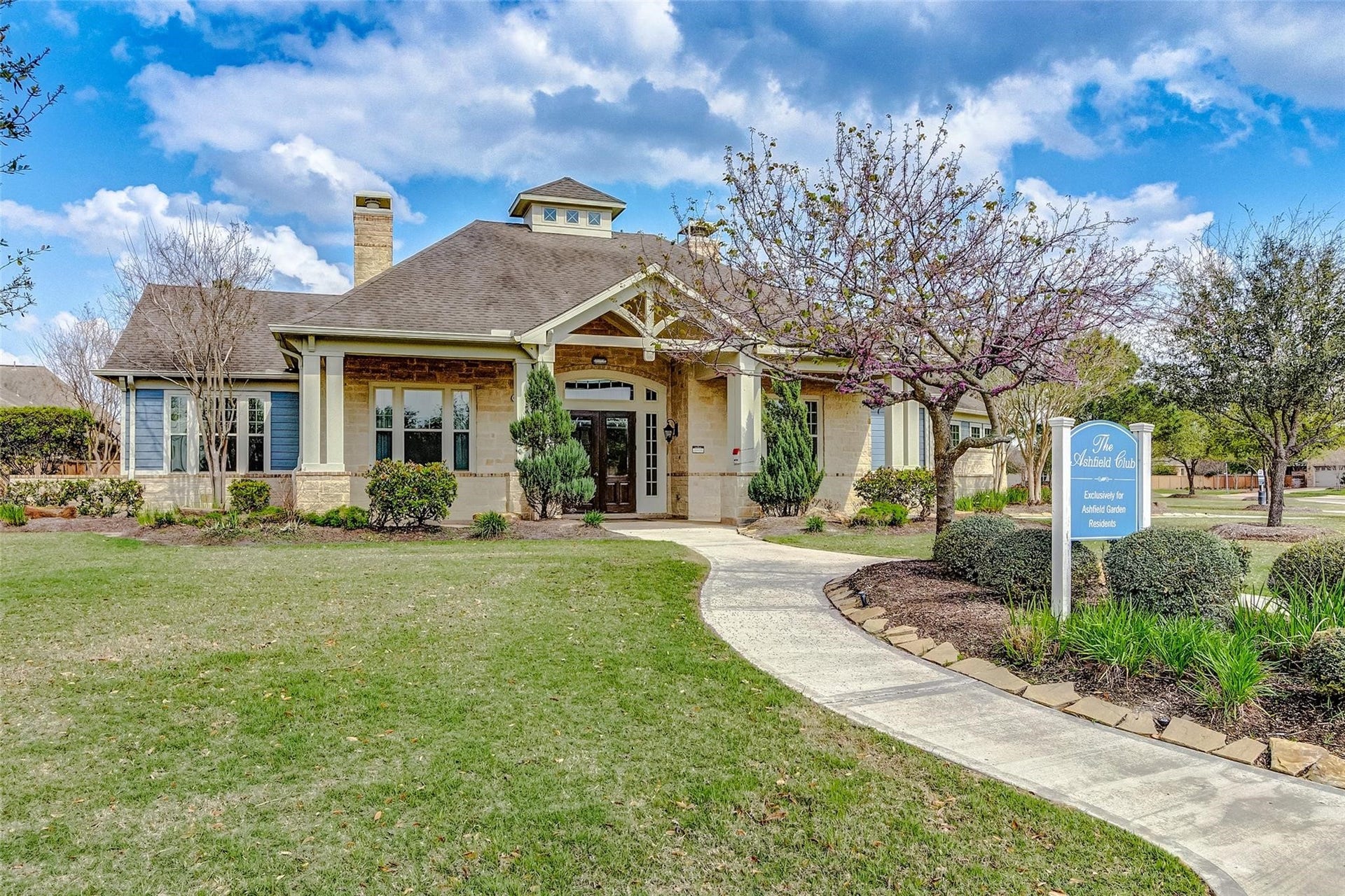 26926 Carmel Falls Lane, Katy, TX 77494 Exclusive clubhouse for Ashfield Gardens residents only.