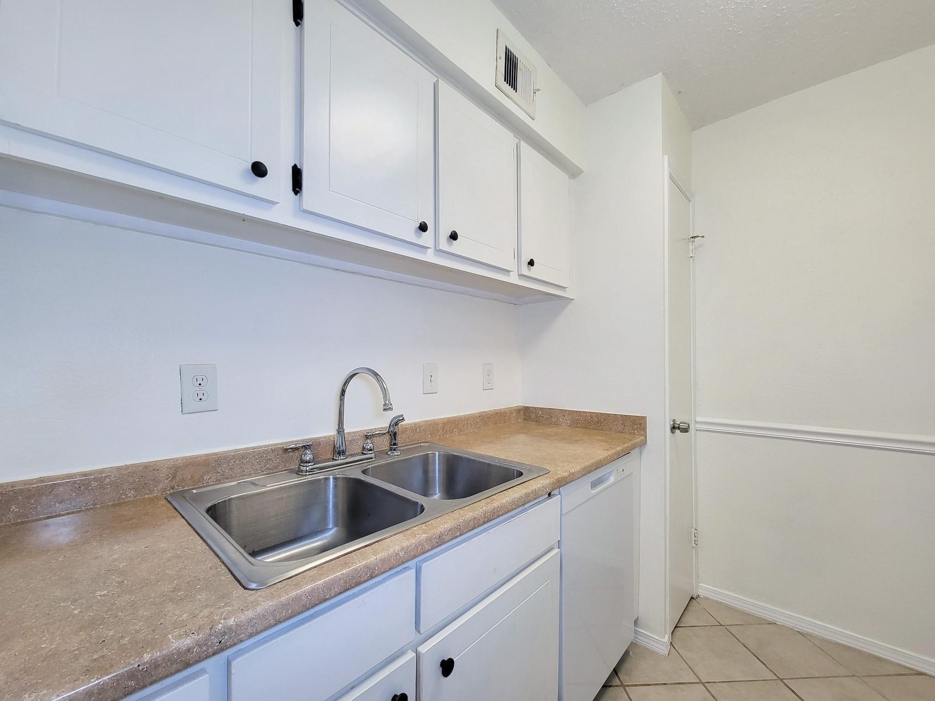 3535 Nasa Rd 1, #78, Seabrook, TX 77586 3535 Nasa Rd 1, #78, Seabrook, TX 77586