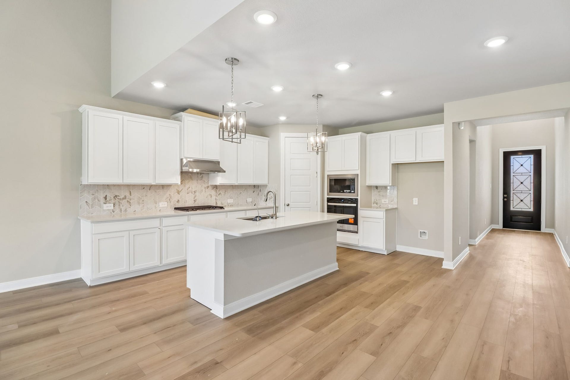 17755 Mill Manor Drive, Montgomery, TX 77316 17755 Mill Manor Drive, Montgomery, TX 77316