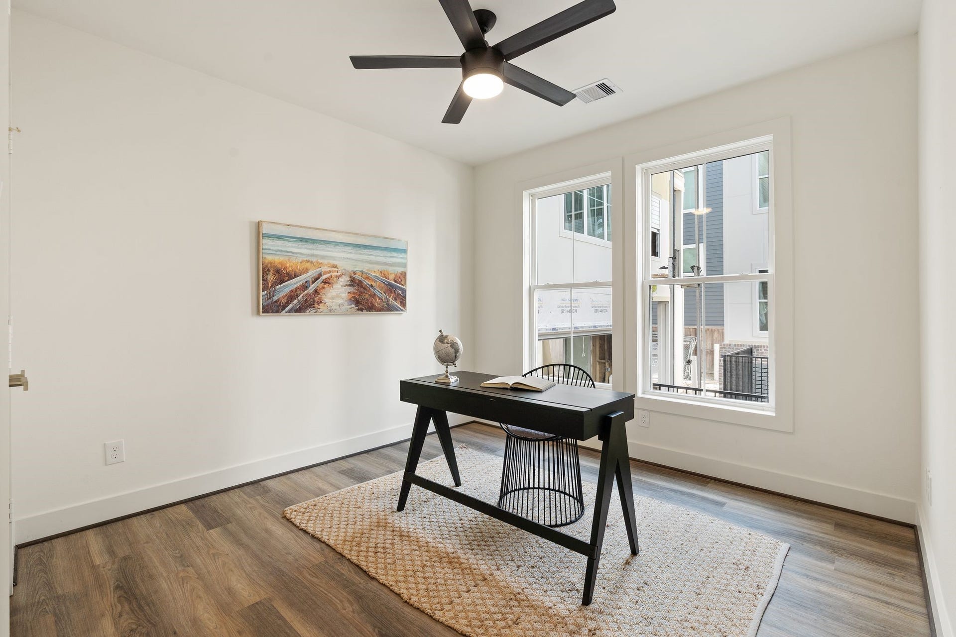 1138 W 16th Street, Houston, TX 77008 1st floor bedroom