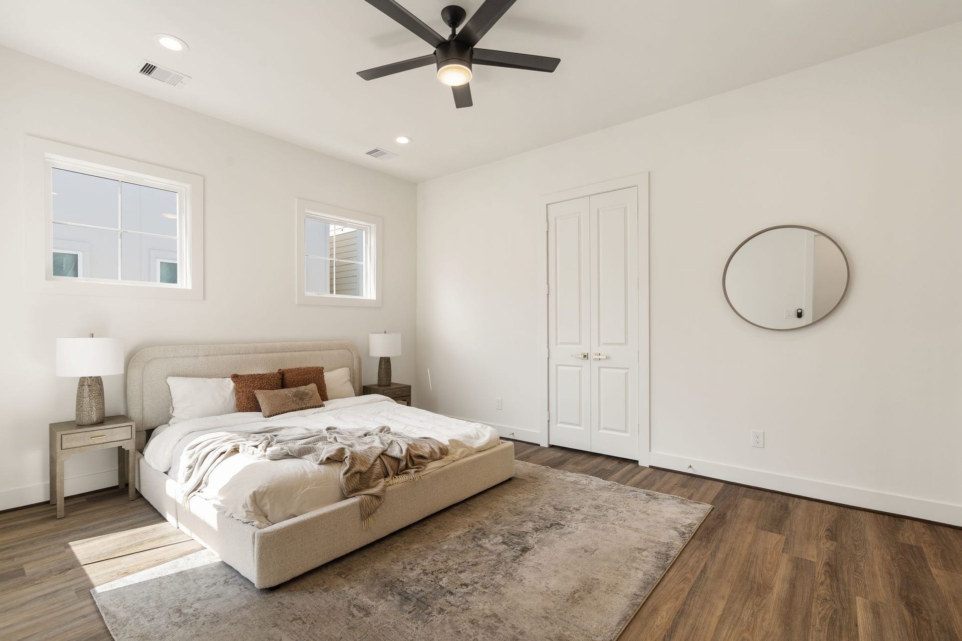 1138 W 16th Street, Houston, TX 77008 Primary Bedroom