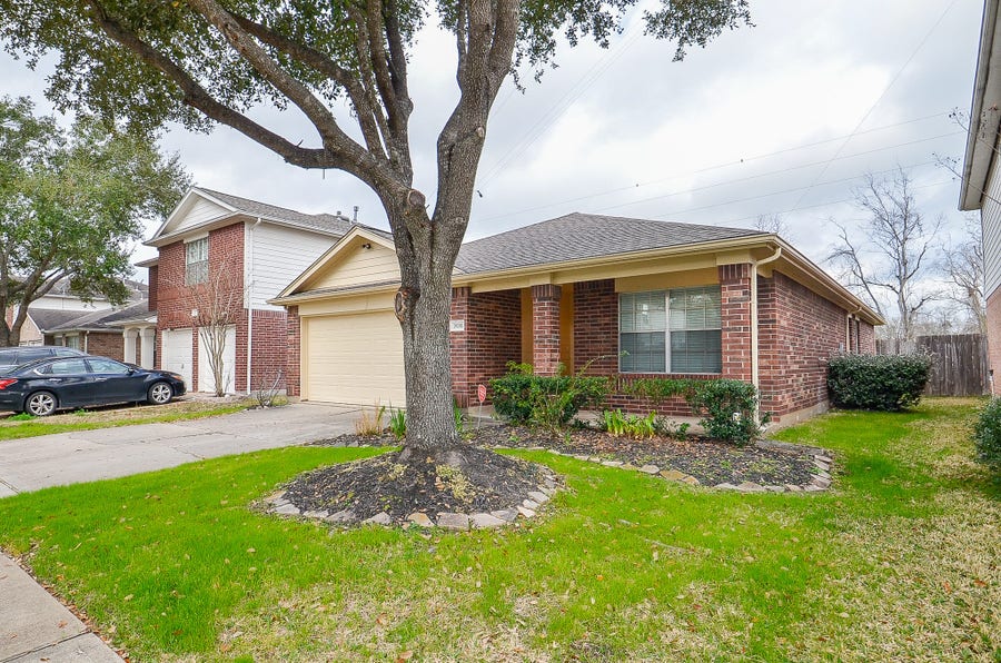 Property photo for 21018 Barker Canyon Lane, Katy, TX