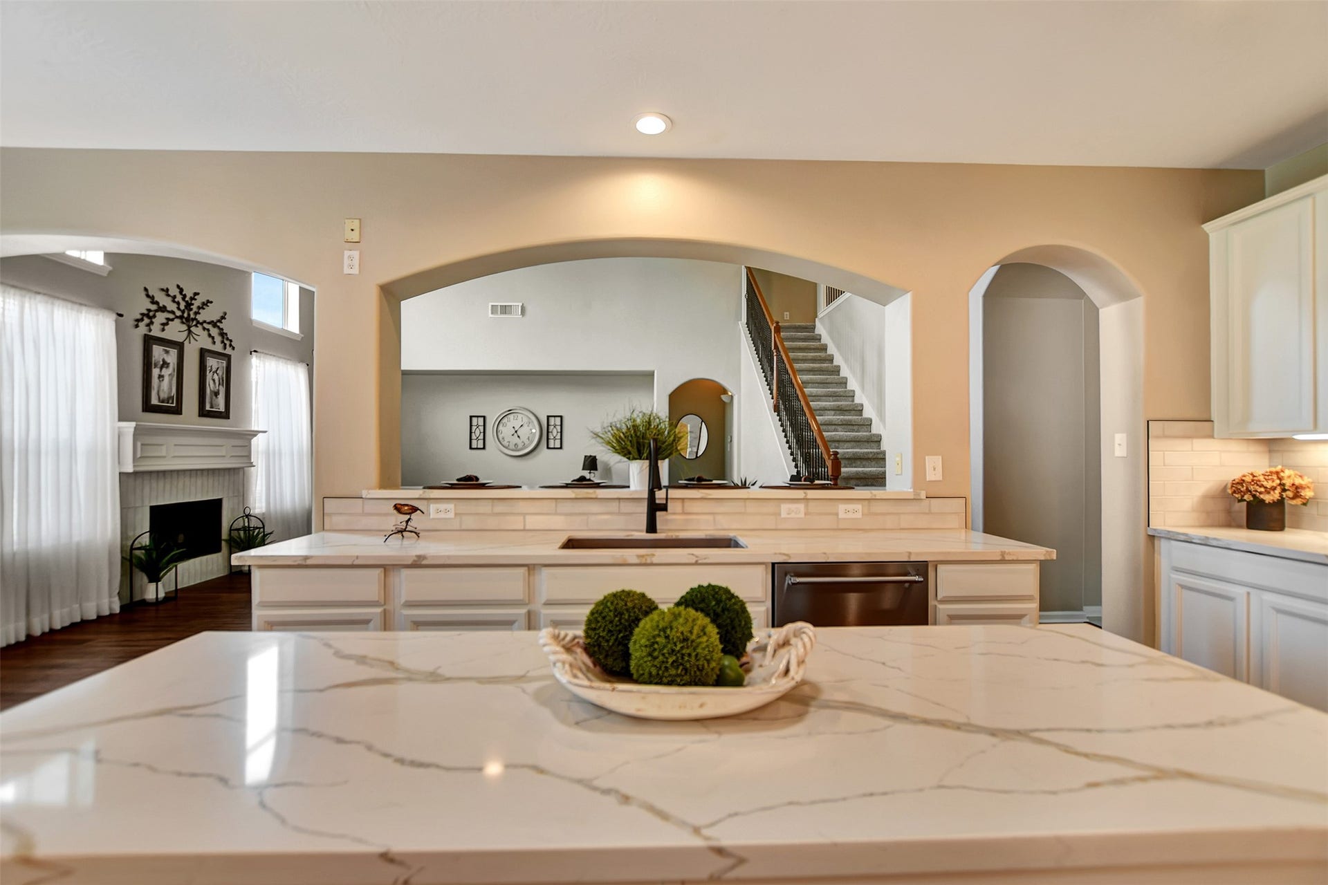 810 Almond Pointe, League City, TX 77573 810 Almond Pointe, League City, TX 77573