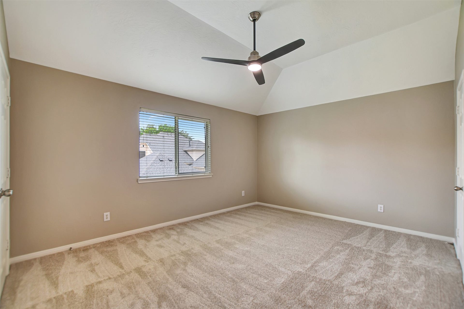 810 Almond Pointe, League City, TX 77573 810 Almond Pointe, League City, TX 77573