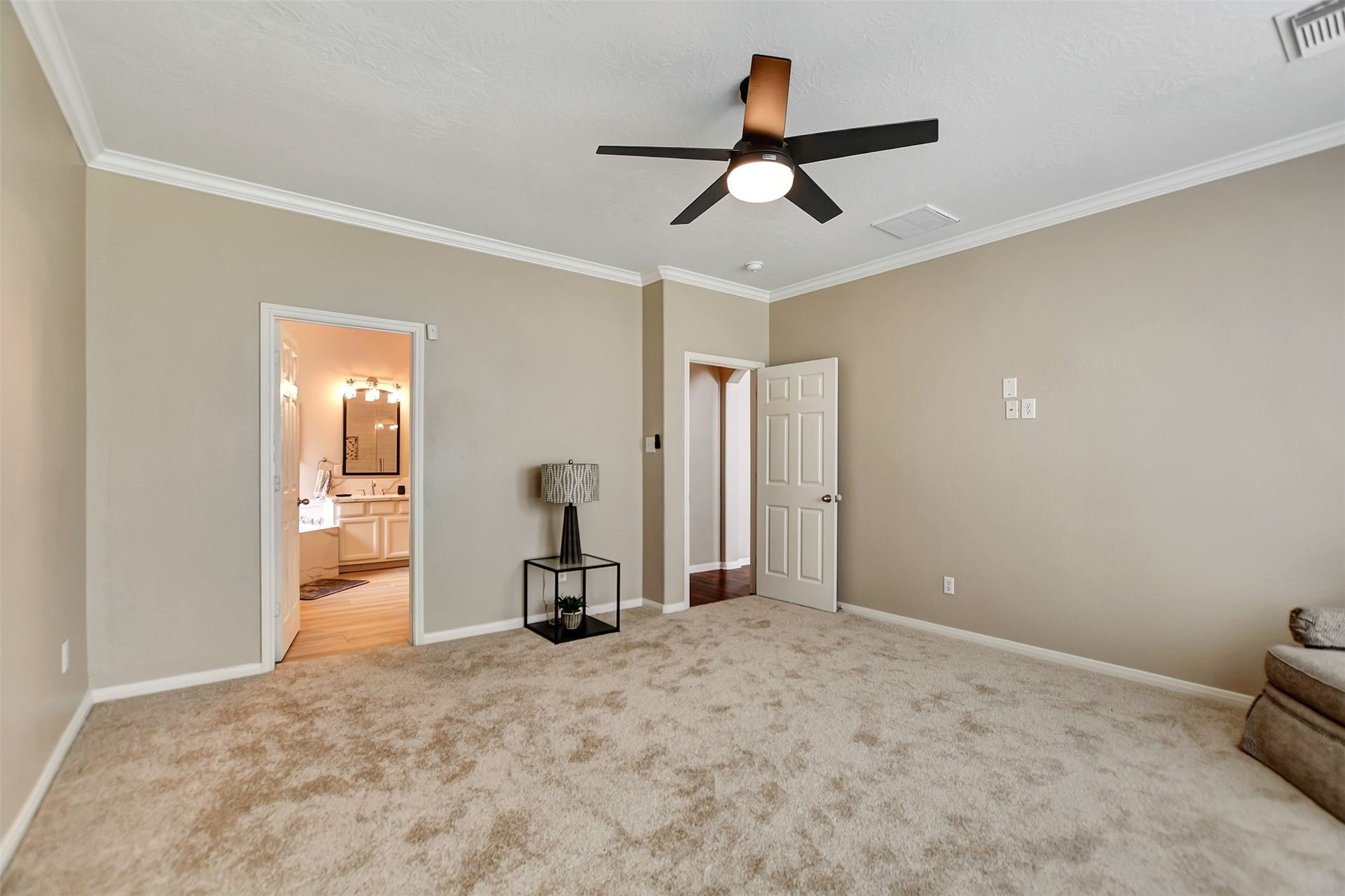 810 Almond Pointe, League City, TX 77573 810 Almond Pointe, League City, TX 77573