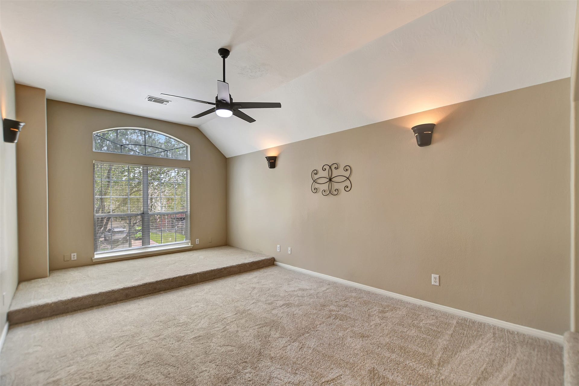810 Almond Pointe, League City, TX 77573 810 Almond Pointe, League City, TX 77573