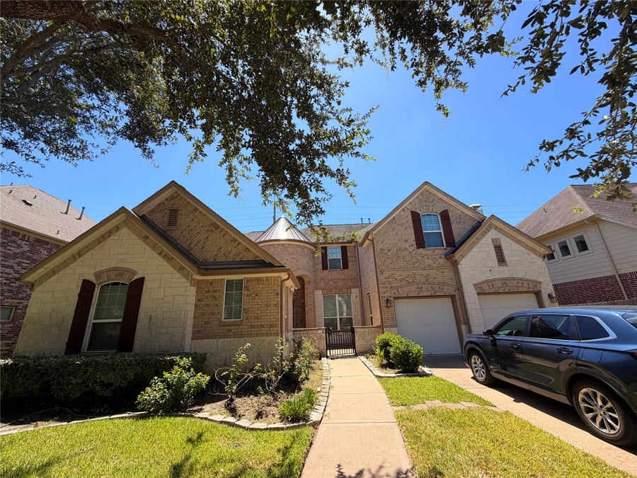 Property photo for 4139 Scenic Valley Lane, Sugar Land, TX