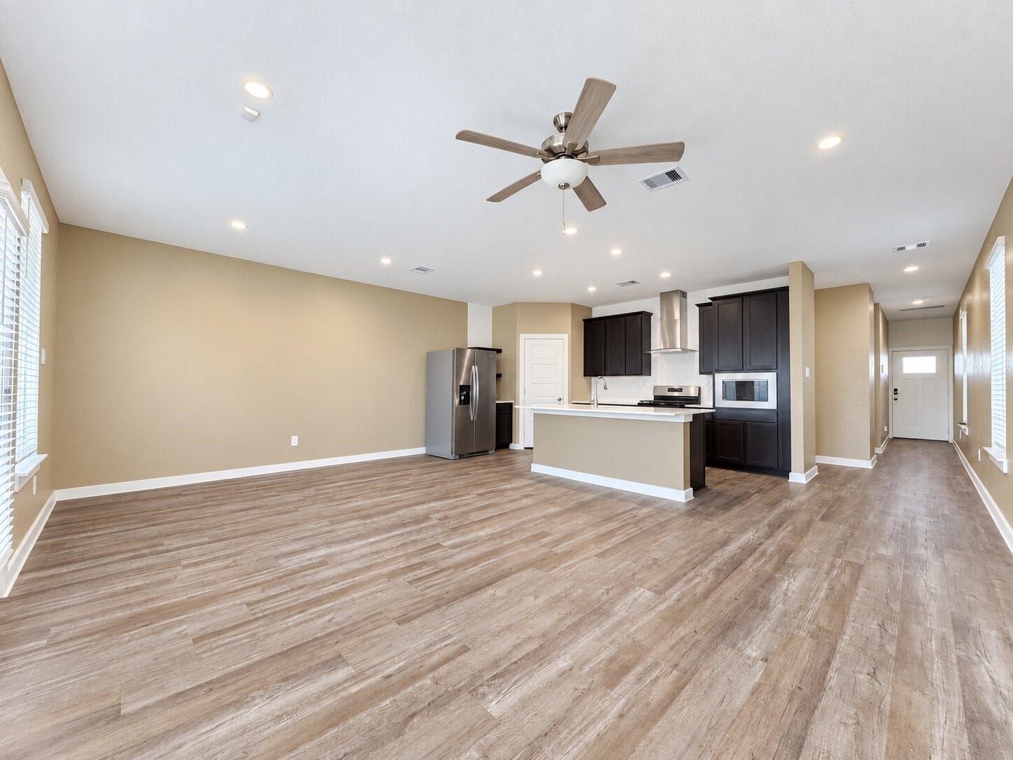 3002 Skyline Mesa Drive, Houston, TX 77047 3002 Skyline Mesa Drive, Houston, TX 77047