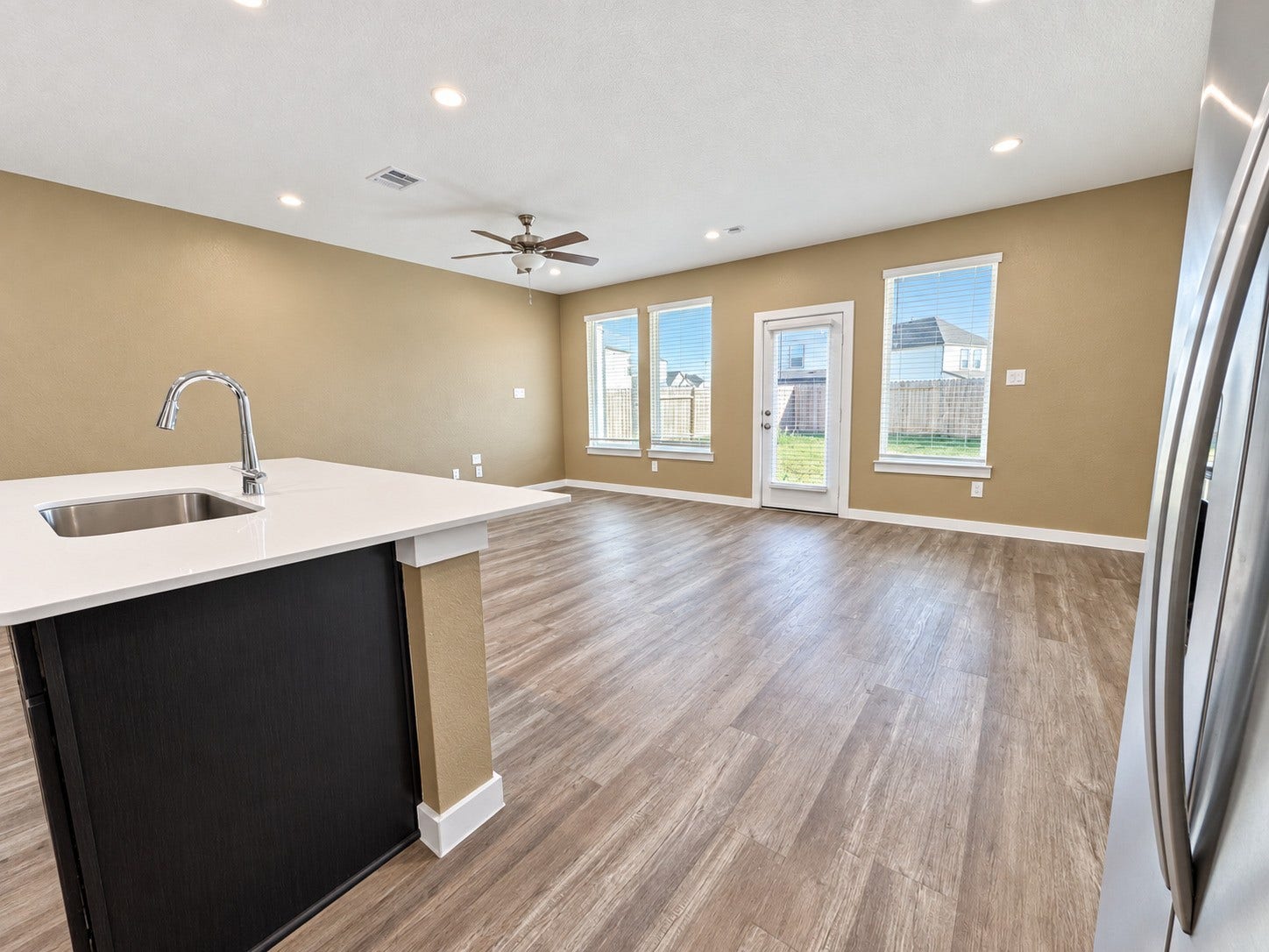 3002 Skyline Mesa Drive, Houston, TX 77047 3002 Skyline Mesa Drive, Houston, TX 77047