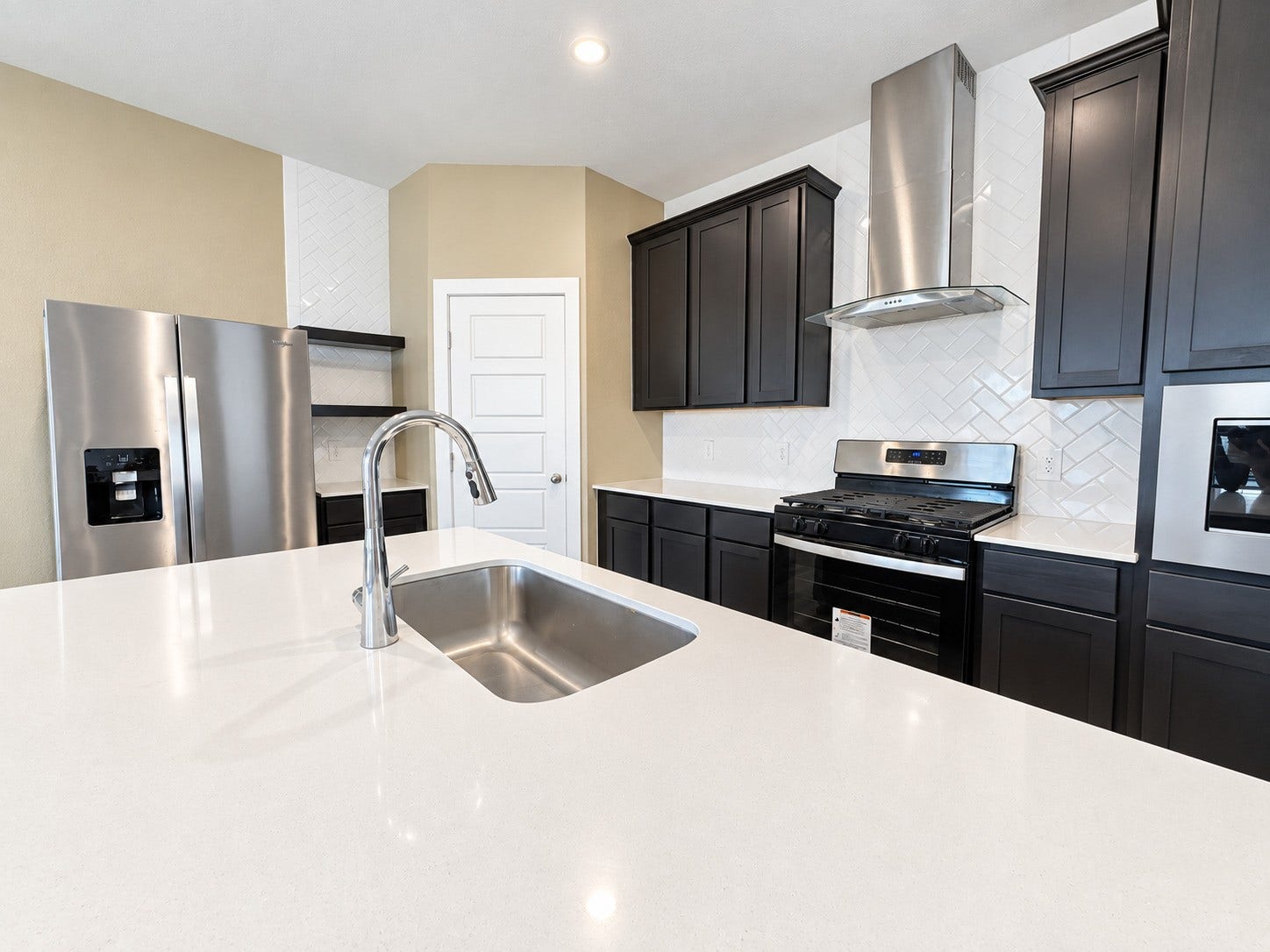 3002 Skyline Mesa Drive, Houston, TX 77047 3002 Skyline Mesa Drive, Houston, TX 77047