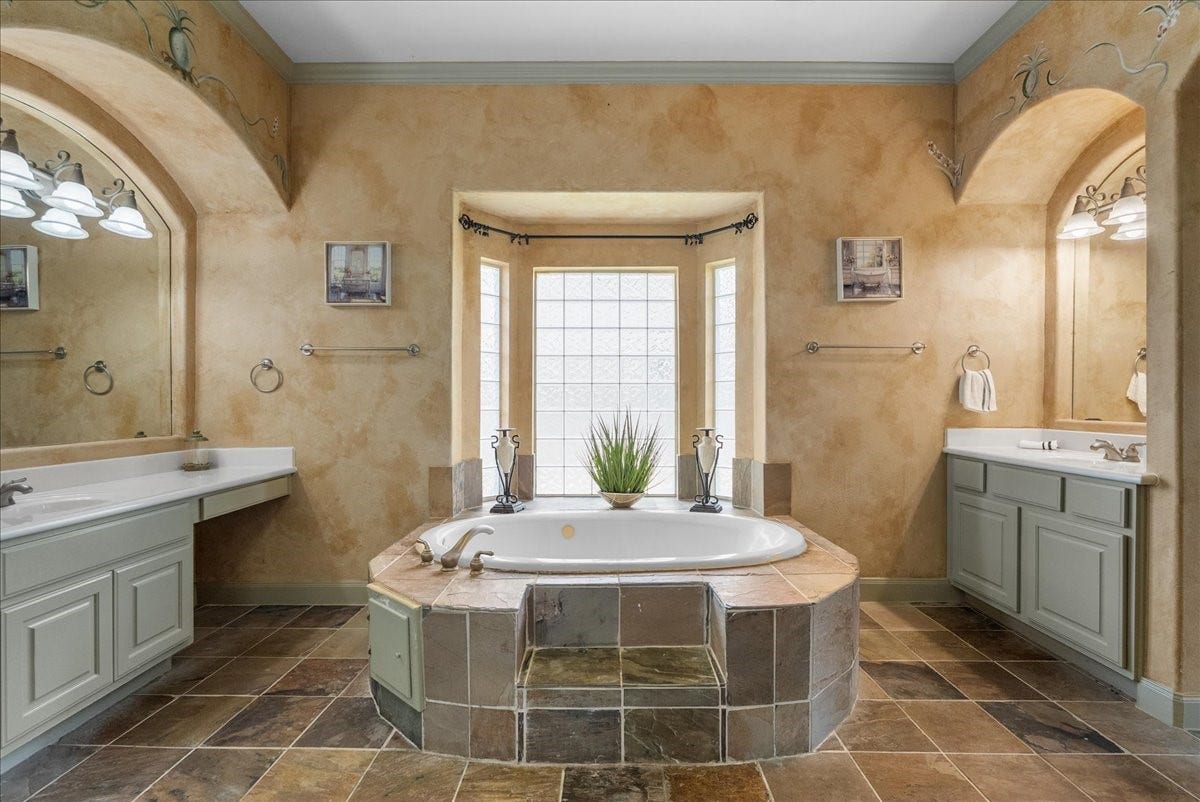 5214 Blue Cypress Lane, League City, TX 77573