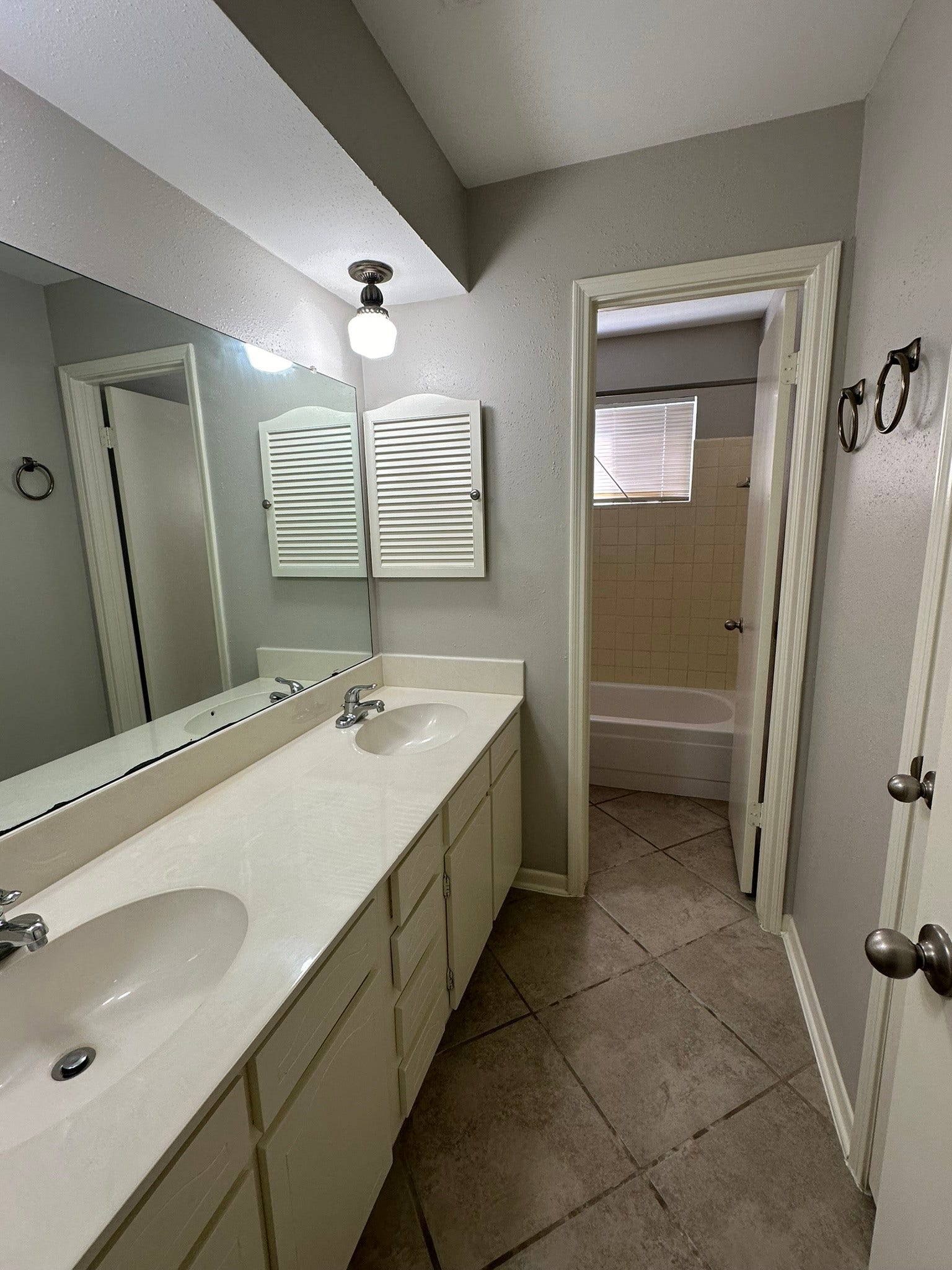11702 Brighton Lane, Meadows Place, TX 77477 11702 Brighton Lane, Meadows Place, TX 77477