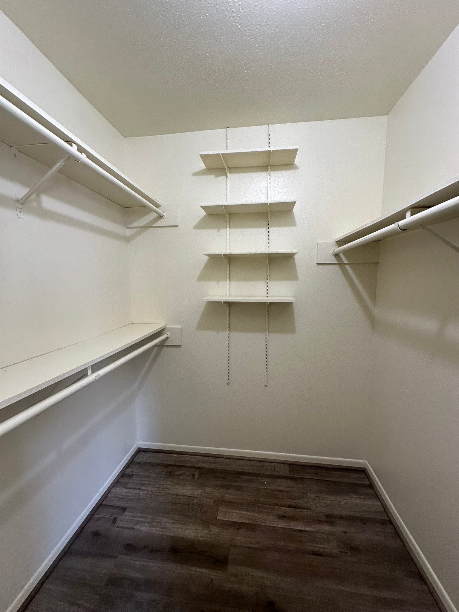 11702 Brighton Lane, Meadows Place, TX 77477 11702 Brighton Lane, Meadows Place, TX 77477