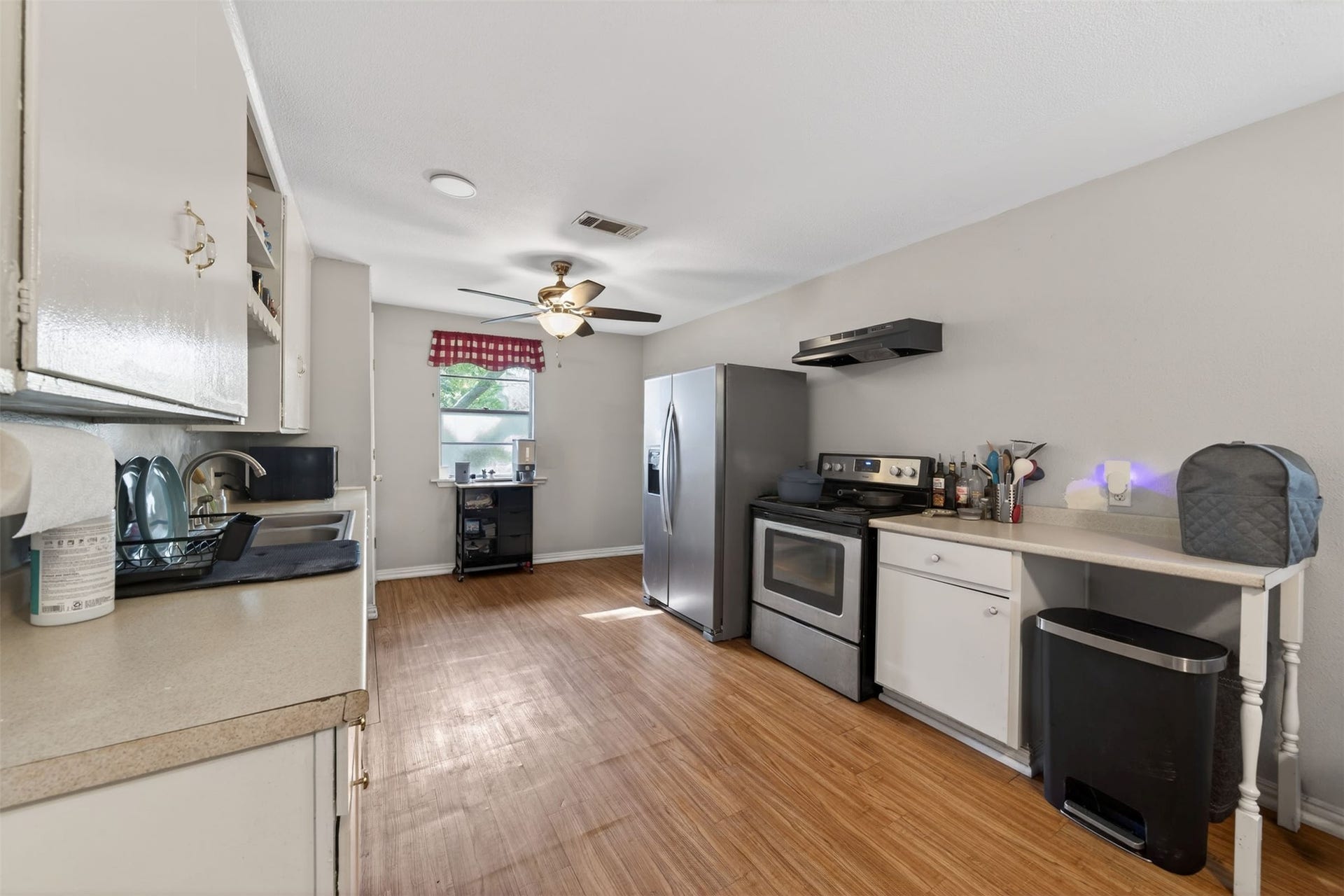 15185 Travis Lane, Willis, TX 77378 15185 Travis Lane, Willis, TX 77378