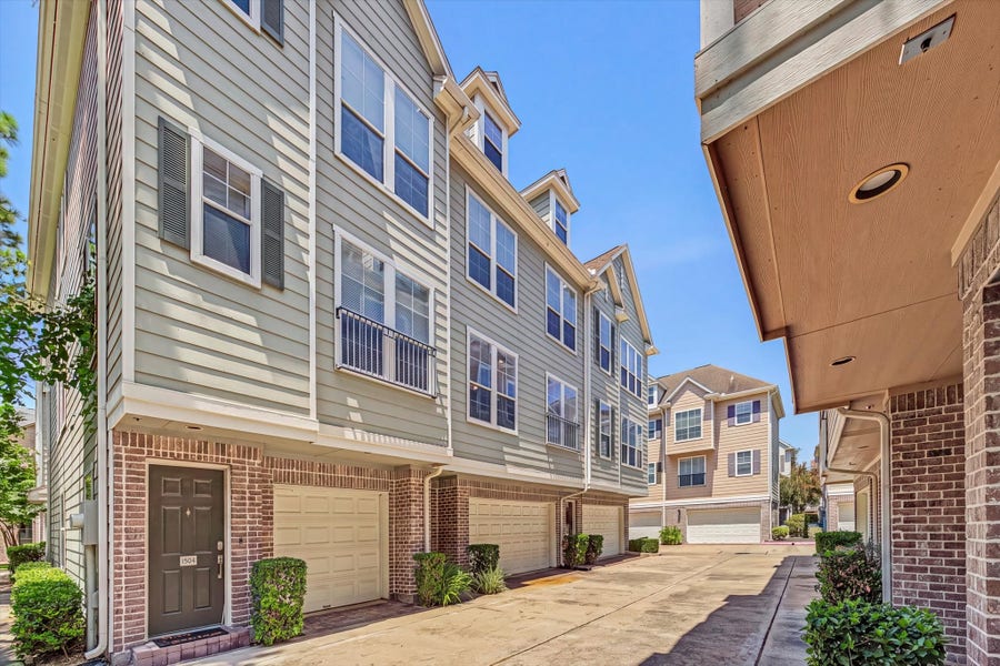 Property photo for 3001 Murworth Drive, #1505, Houston, TX
