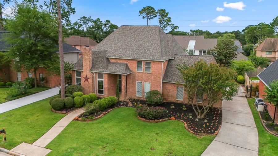 Property photo for 7714 Northbridge Drive, Spring, TX