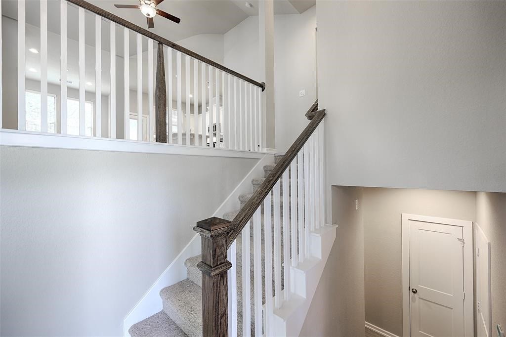 115 Handley Drive, Montgomery, TX 77316 Main living area and primary bedroom on first level.