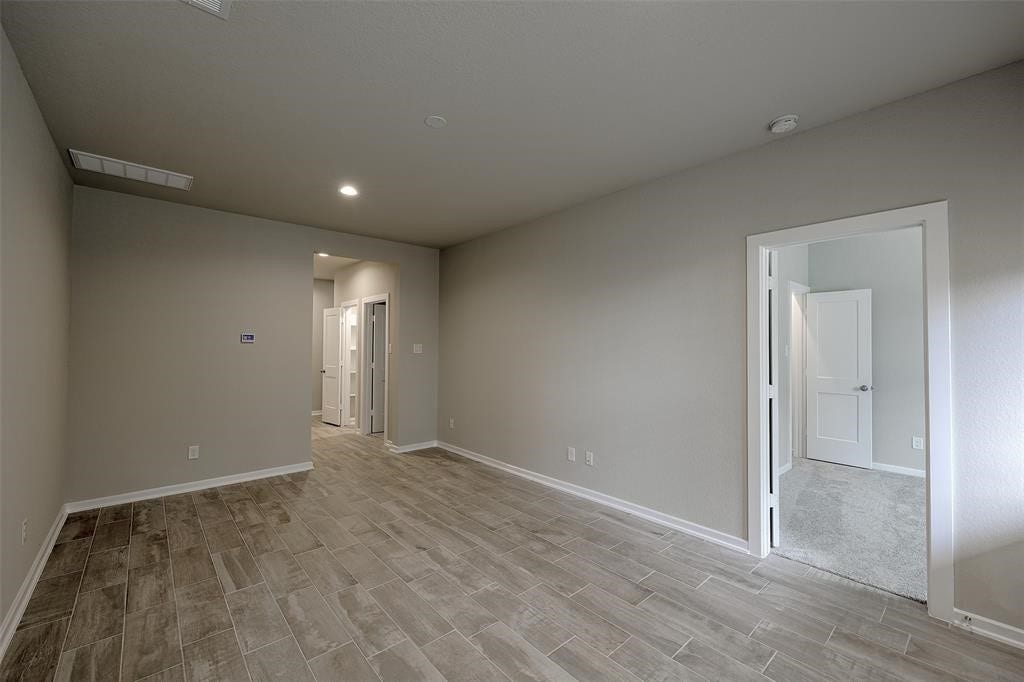 115 Handley Drive, Montgomery, TX 77316 Ground level flex living area.