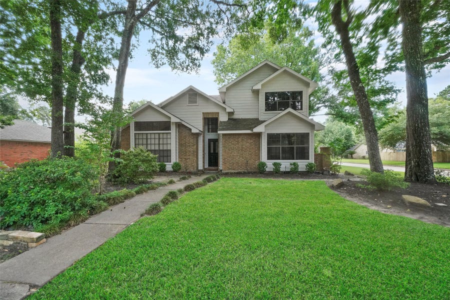 Property photo for 2402 Brookdale Drive, Houston, TX