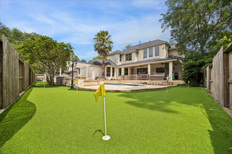 Property photo for 25 Club Oak Court, Kingwood, TX