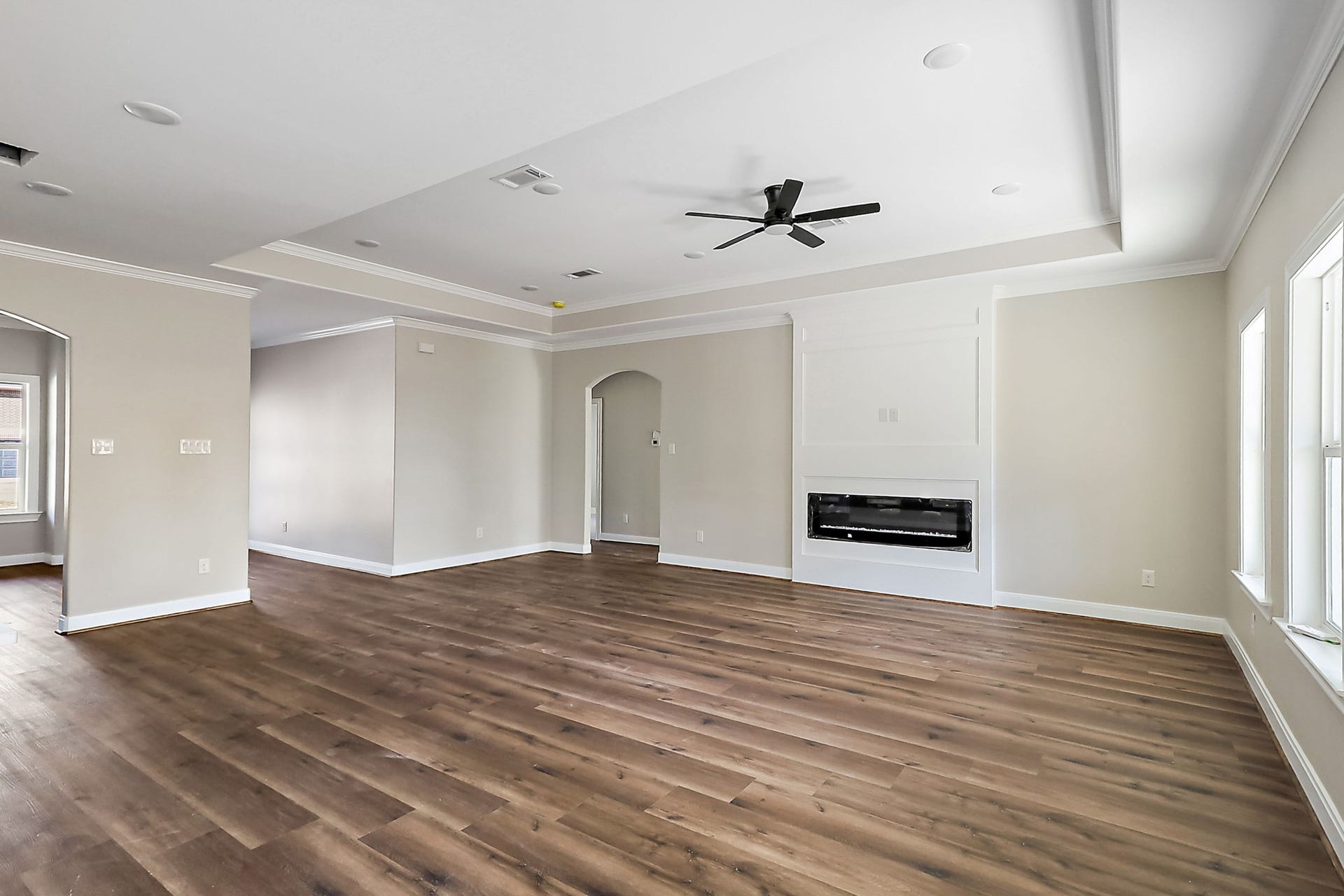 2122 Eagle Point Road, Crosby, TX 77532 2122 Eagle Point Road, Crosby, TX 77532