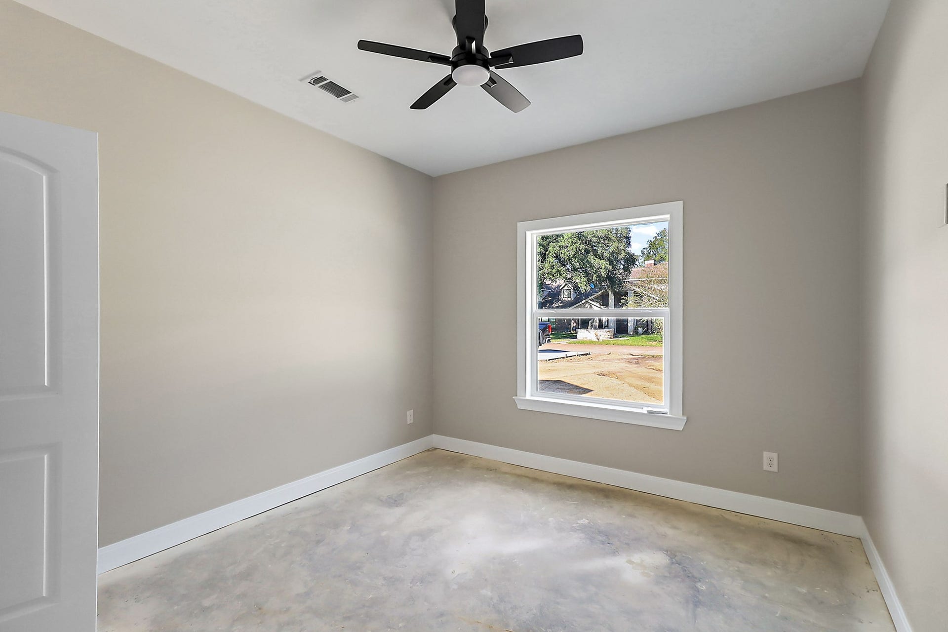 2122 Eagle Point Road, Crosby, TX 77532 2122 Eagle Point Road, Crosby, TX 77532