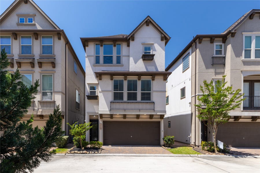Property photo for 1511 Peyton Oaks Place, Houston, TX