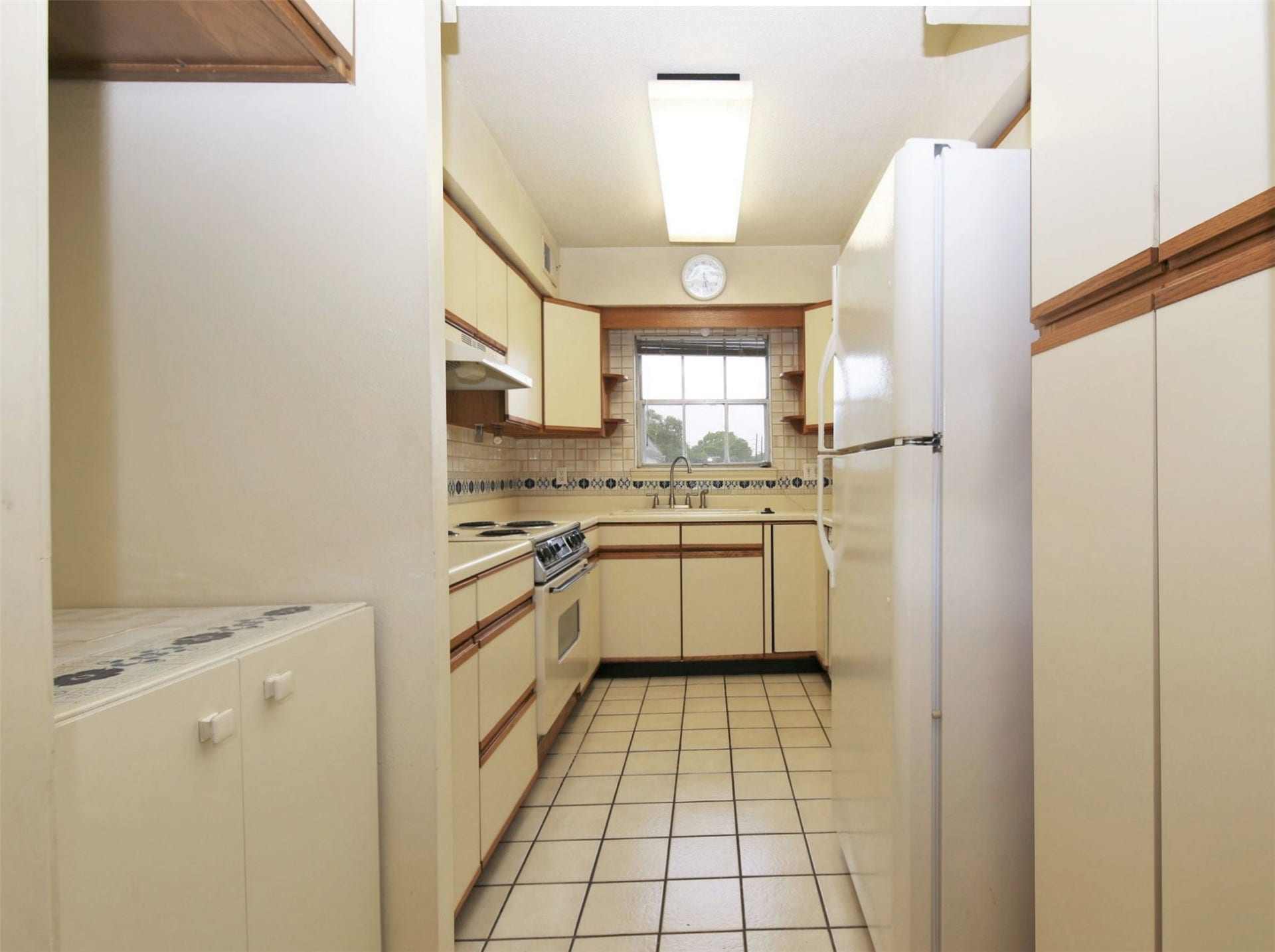 2600 Bellefontaine, #D22, Houston, TX 77025 2600 Bellefontaine, #D22, Houston, TX 77025