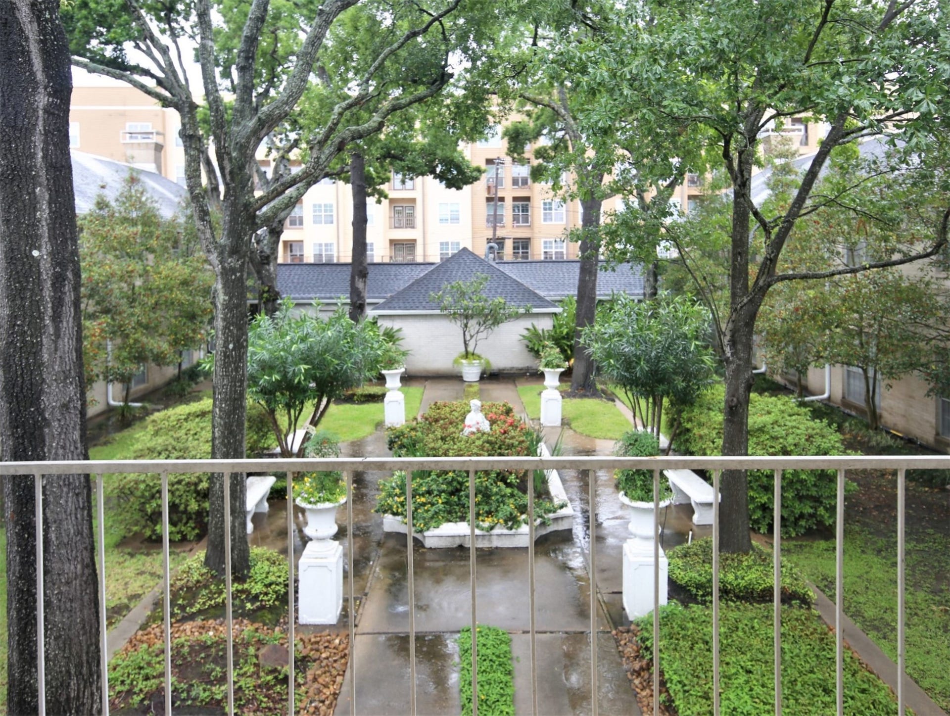 2600 Bellefontaine, #D22, Houston, TX 77025 2600 Bellefontaine, #D22, Houston, TX 77025