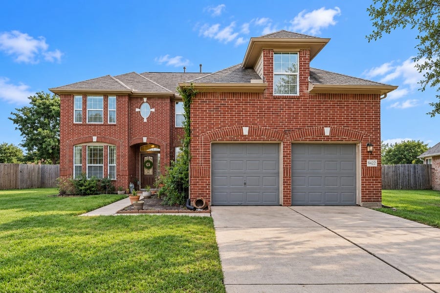 Property photo for 8422 W W Sienna Cove Lane Lane, Houston, TX