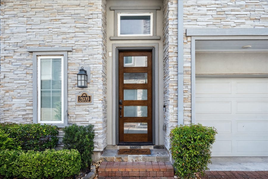 Property photo for 2609 Fountain Key Boulevard, Houston, TX