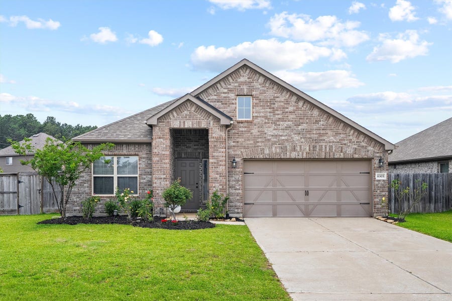 Property photo for 6303 Cambrai Wood Lane, Katy, TX