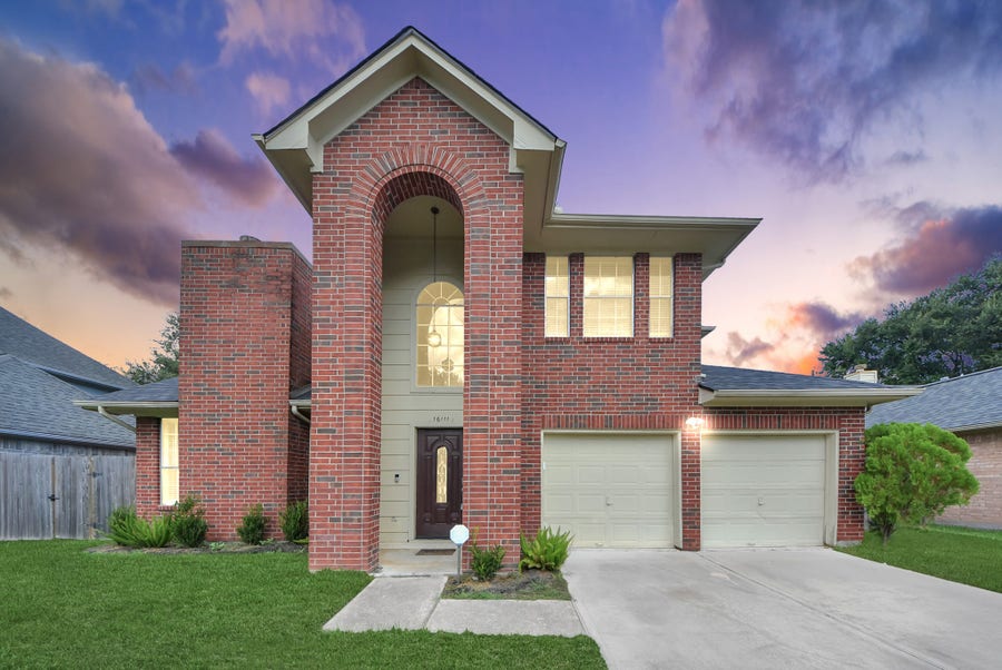 Property photo for 16111 Copper Canyon Drive, Friendswood, TX