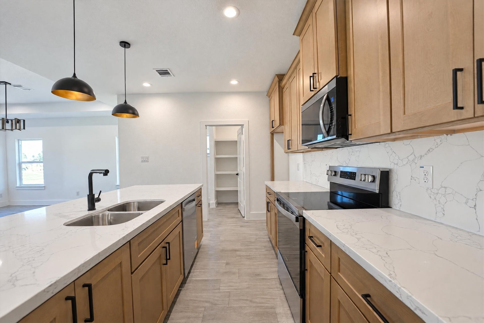 10935 Seibel Lane, Montgomery, TX 77356 10935 Seibel Lane, Montgomery, TX 77356