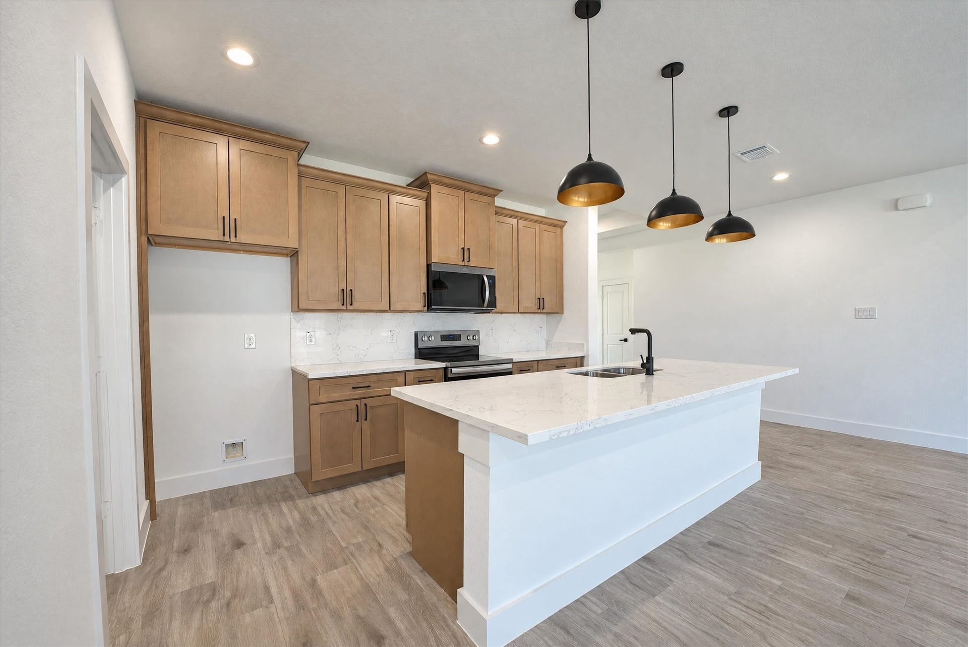 10935 Seibel Lane, Montgomery, TX 77356 10935 Seibel Lane, Montgomery, TX 77356