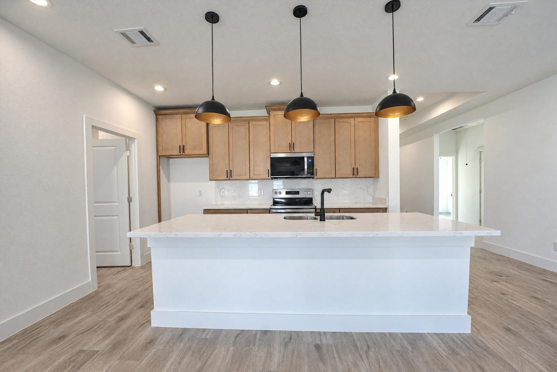 10935 Seibel Lane, Montgomery, TX 77356 10935 Seibel Lane, Montgomery, TX 77356
