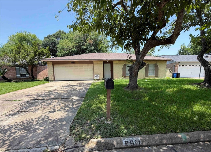 Property photo for 9911 Cardinal Street, La Porte, TX