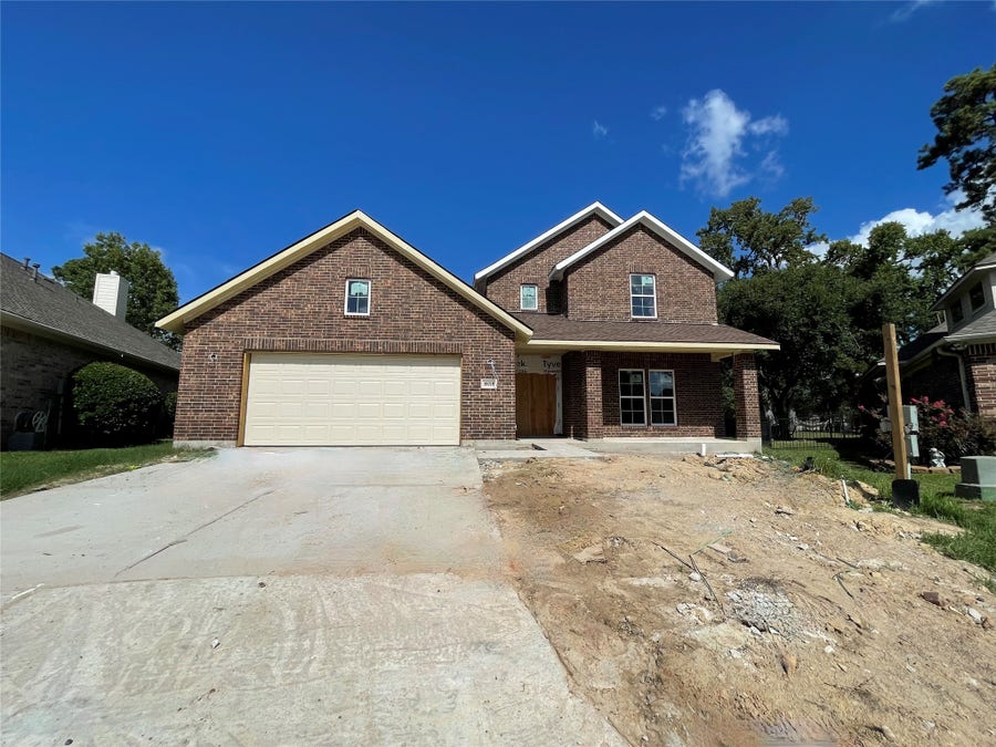 Property photo for 19719 Fairway Island Drive, Humble, TX