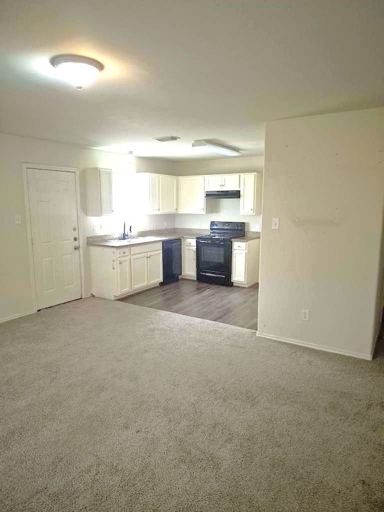 16750 Fallen Timbers Drive, Conroe, TX 77385 16750 Fallen Timbers Drive, Conroe, TX 77385