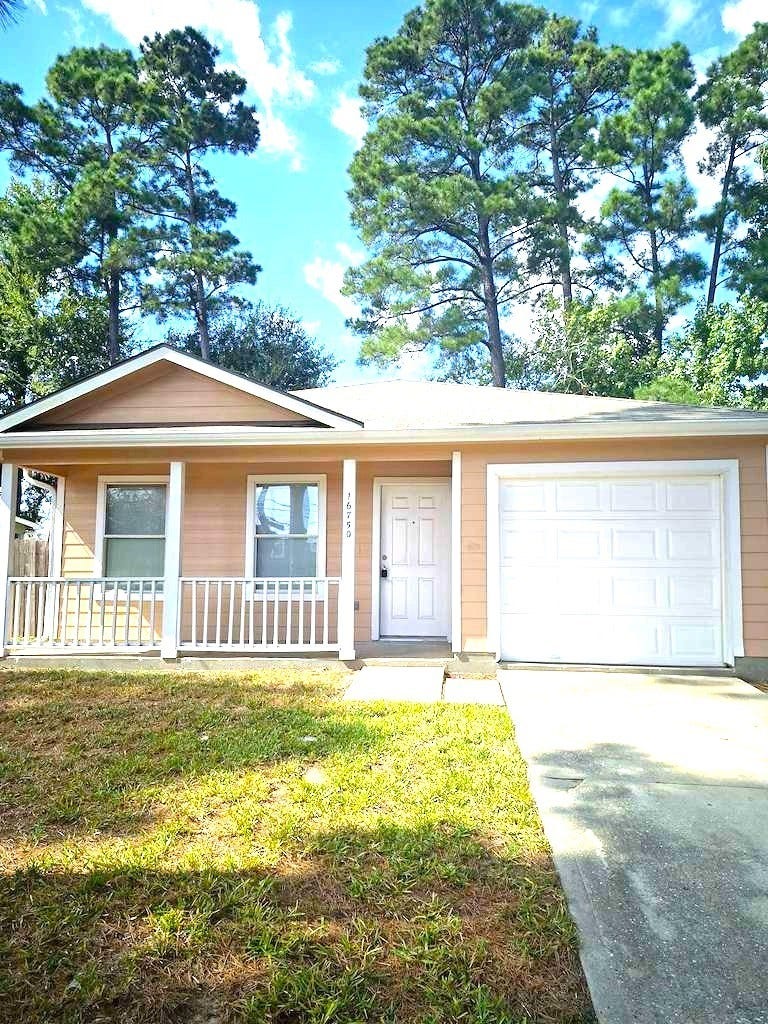 16750 Fallen Timbers Drive, Conroe, TX 77385 16750 Fallen Timbers Drive, Conroe, TX 77385