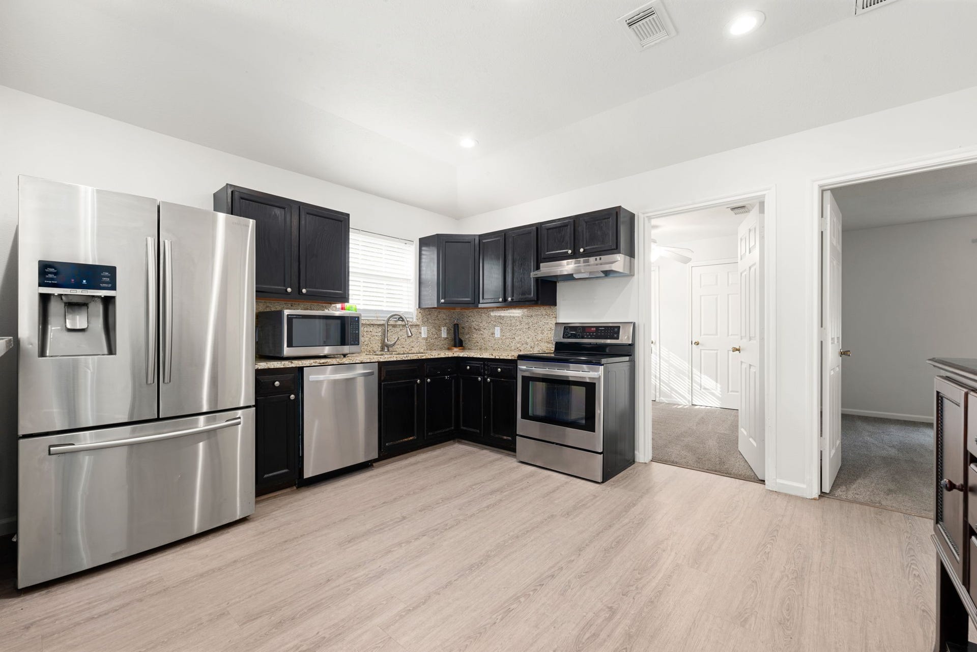 10465 Royal York Drive, Conroe, TX 77303 10465 Royal York Drive, Conroe, TX 77303