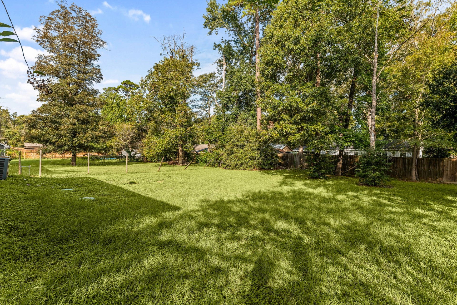 10465 Royal York Drive, Conroe, TX 77303 10465 Royal York Drive, Conroe, TX 77303