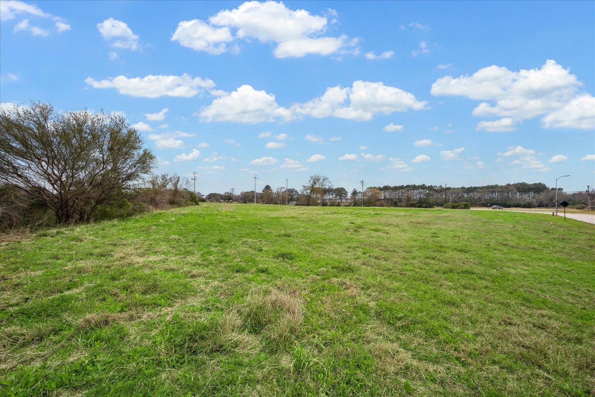 19411 Old Galveston Road, Webster, TX 77598 19411 Old Galveston Road, Webster, TX 77598
