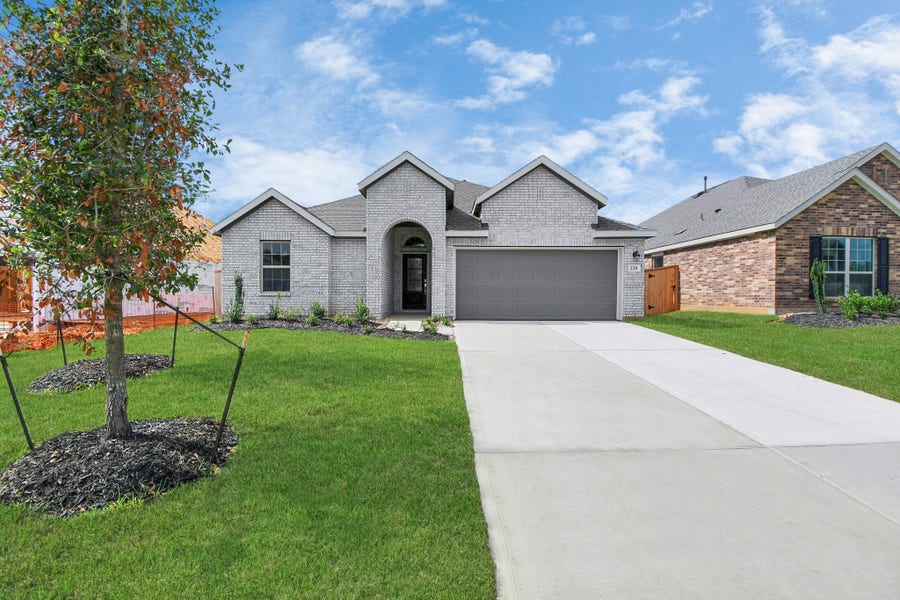 Property photo for 228 Wasatch Peaks Way, Willis, TX