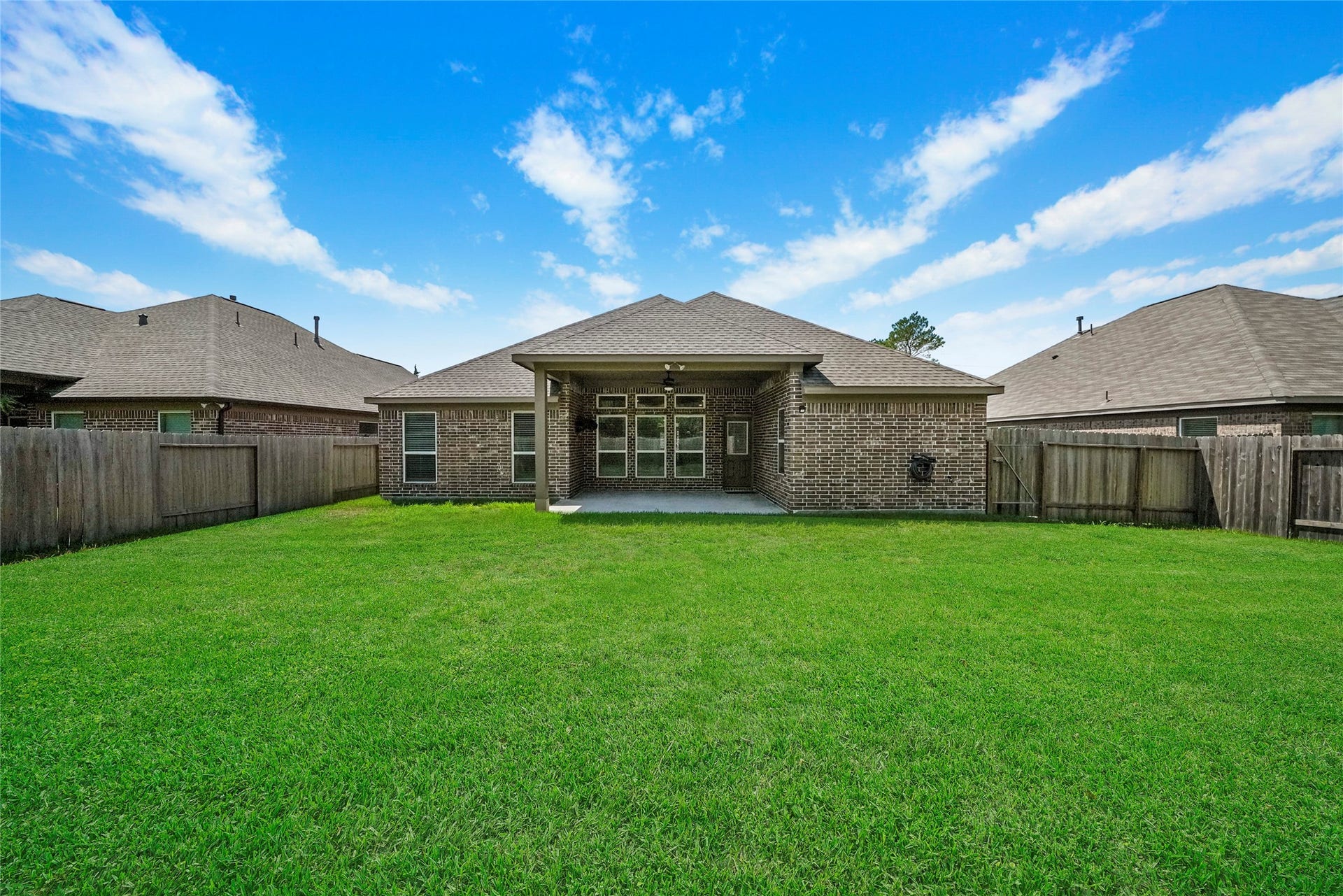 3227 Fairhaven Lane, Rosenberg, TX 77471 3227 Fairhaven Lane, Rosenberg, TX 77471