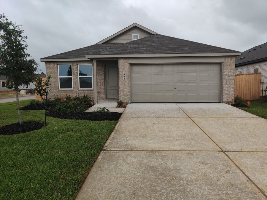 Property photo for 5003 Wild Bergamot Court, Needville, TX
