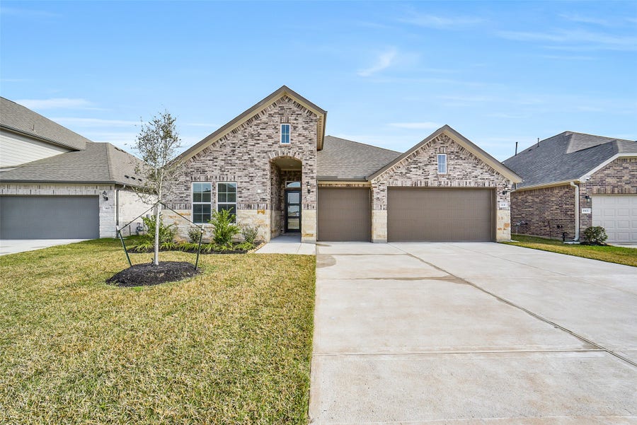 Property photo for 1831 Tioga View Drive, Rosharon, TX