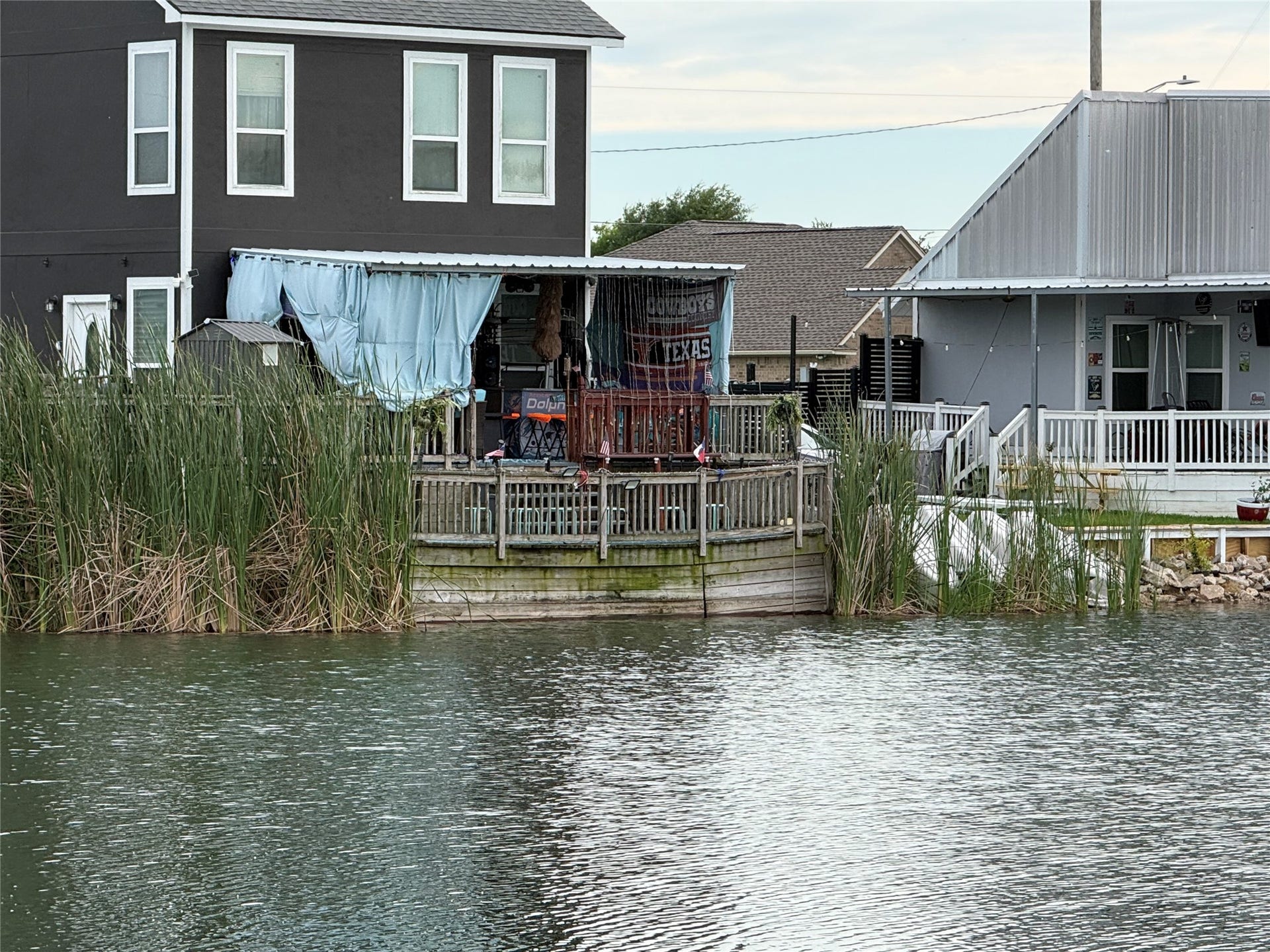 2730 Avenue D, San Leon, TX 77539 current view of back of the house