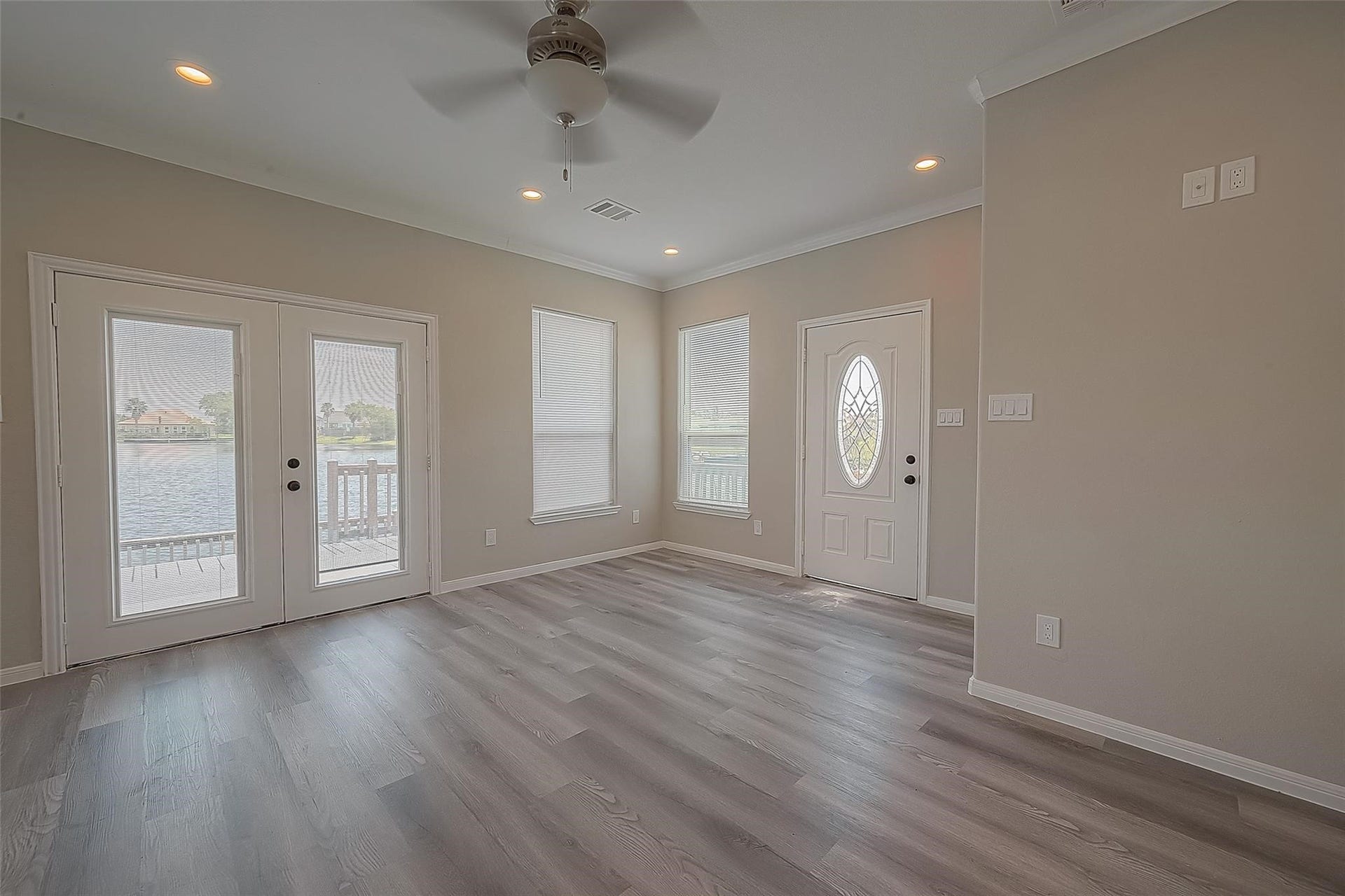 2730 Avenue D, San Leon, TX 77539 2730 Avenue D, San Leon, TX 77539