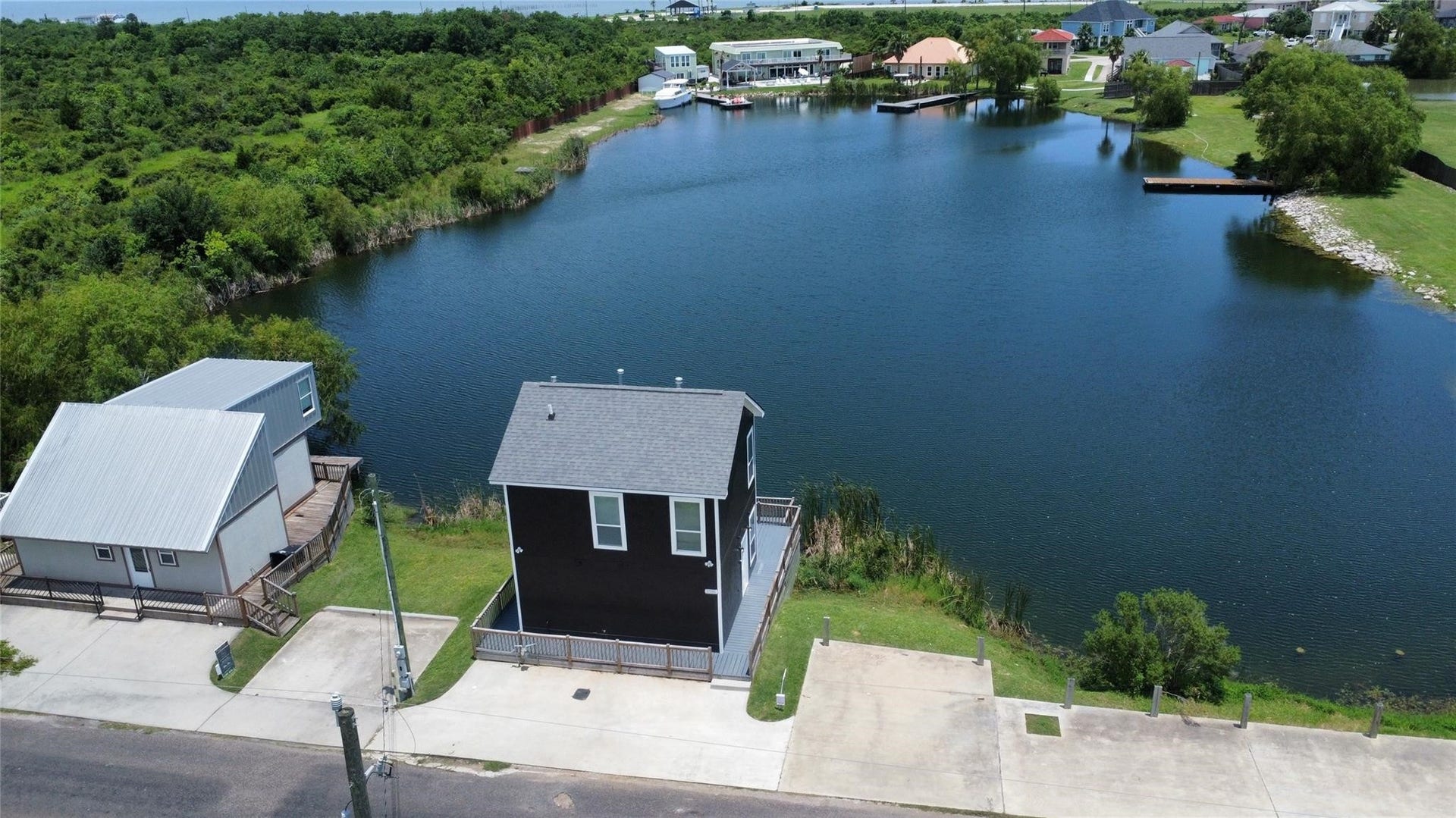 2730 Avenue D, San Leon, TX 77539 2730 Avenue D, San Leon, TX 77539